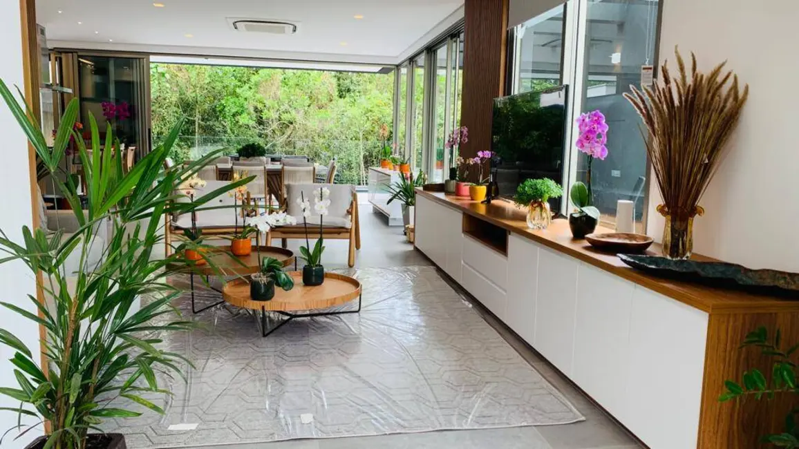 Foto 3 de Casa com 5 quartos à venda, 345m2 em Riviera de São Lourenço, Bertioga - SP