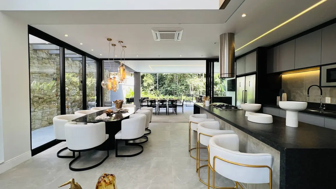 Foto 6 de Casa com 6 quartos à venda, 380m2 em Riviera de São Lourenço, Bertioga - SP