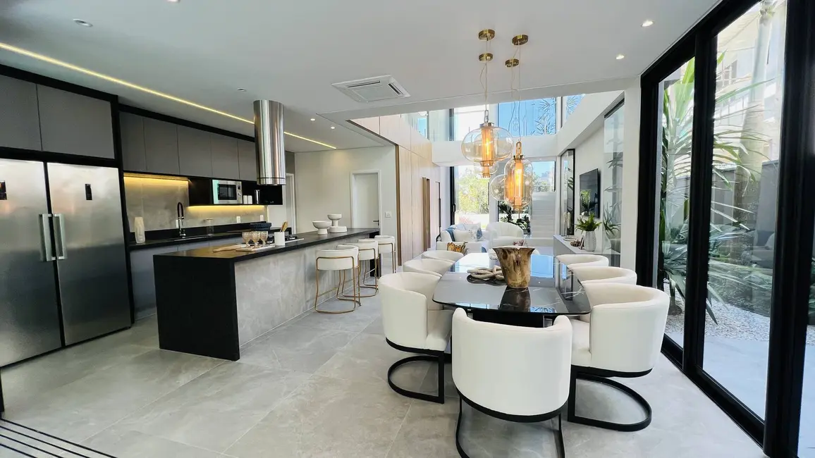 Foto 9 de Casa com 6 quartos à venda, 380m2 em Riviera de São Lourenço, Bertioga - SP