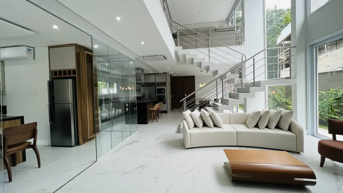 Foto 2 de Casa com 5 quartos à venda, 416m2 em Riviera de São Lourenço, Bertioga - SP