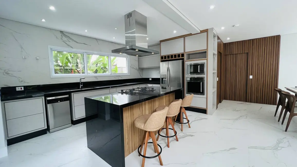 Foto 5 de Casa com 5 quartos à venda, 416m2 em Riviera de São Lourenço, Bertioga - SP