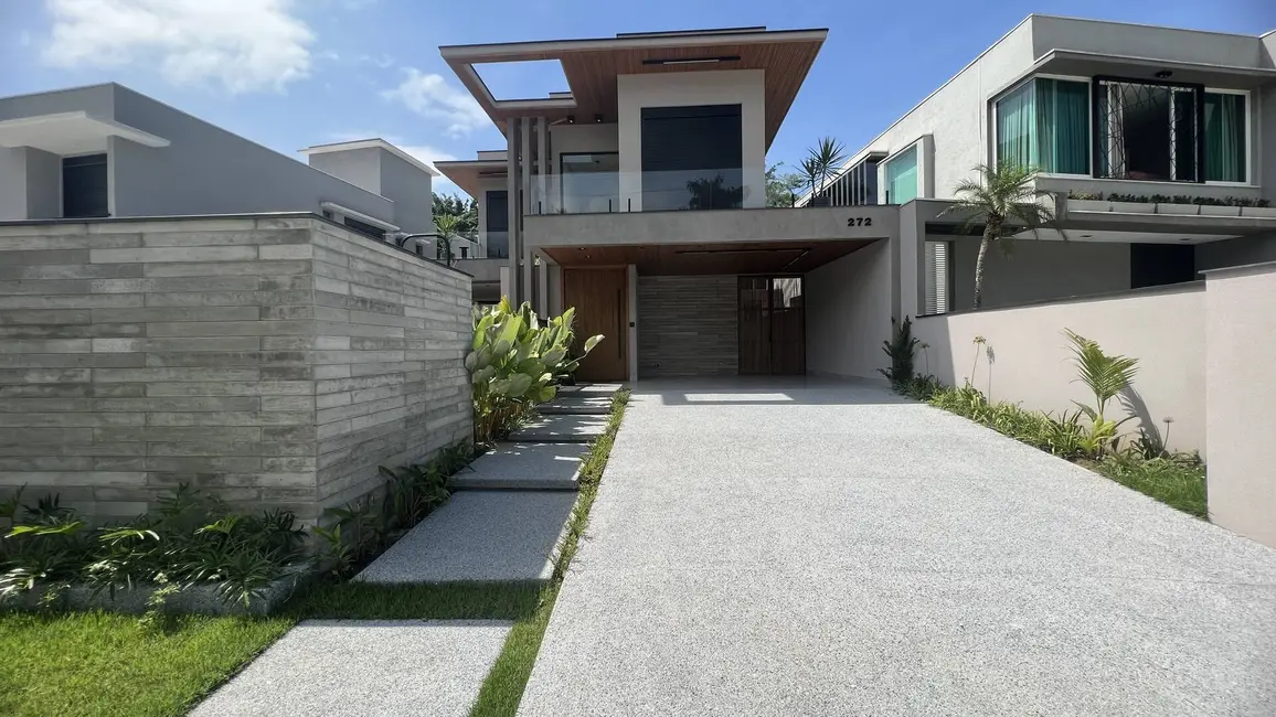 Foto 1 de Casa com 5 quartos à venda, 368m2 em Riviera de São Lourenço, Bertioga - SP