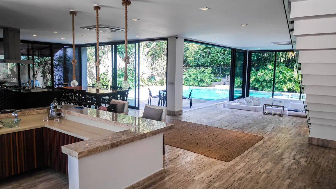 Foto 3 de Casa com 6 quartos à venda, 1060m2 em Riviera de São Lourenço, Bertioga - SP