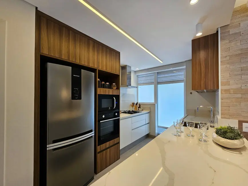 Apartamento com 3 quartos à venda, 136m2 em Riviera de São Lourenço, Bertioga - SP - imagem 5 Foto 5 de Apartamento com 3 quartos à venda, 136m2 em Riviera de São Lourenço, Bertioga - SP