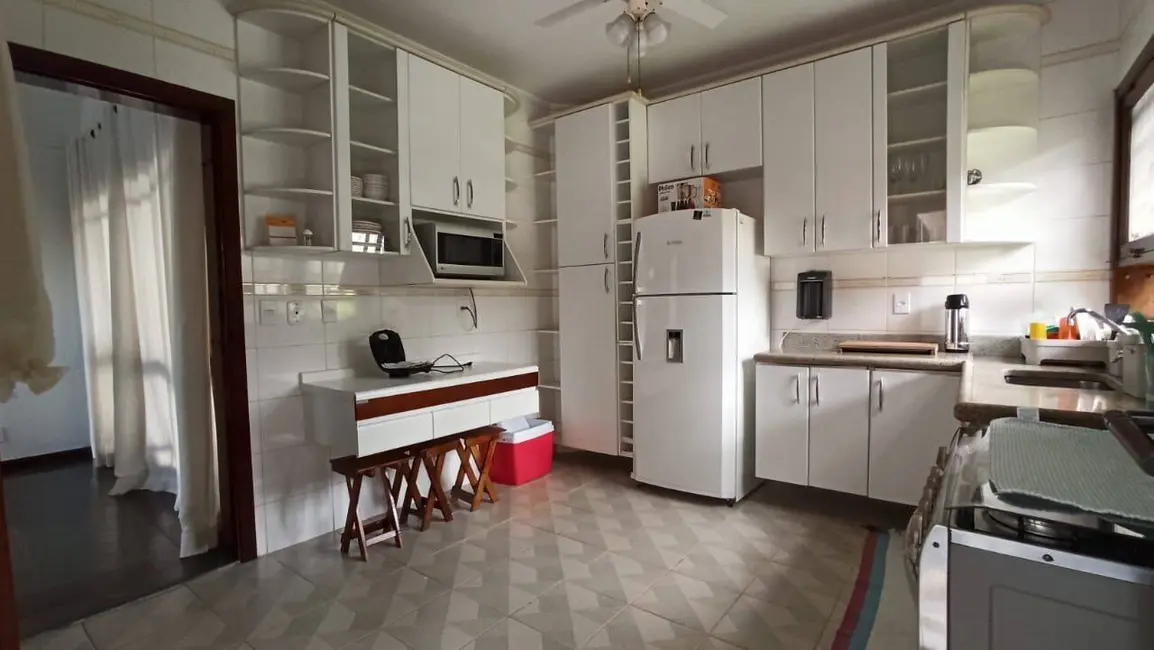 Foto 6 de Casa com 5 quartos à venda, 184m2 em Riviera de São Lourenço, Bertioga - SP