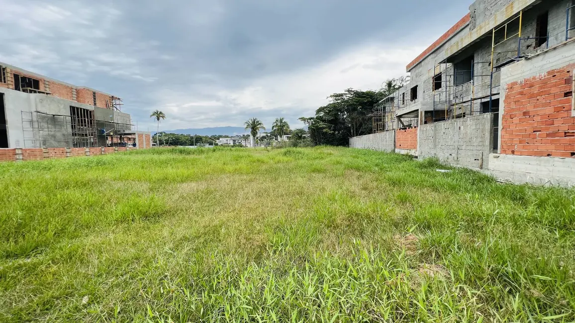 Terreno / Lote à venda, 1002m2 em Riviera de São Lourenço, Bertioga - SP - imagem 5 Foto 5 de Terreno / Lote à venda, 1002m2 em Riviera de São Lourenço, Bertioga - SP