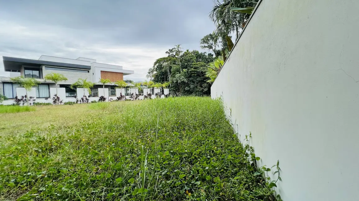 Terreno / Lote à venda, 832m2 em Riviera de São Lourenço, Bertioga - SP - imagem 3 Foto 3 de Terreno / Lote à venda, 832m2 em Riviera de São Lourenço, Bertioga - SP