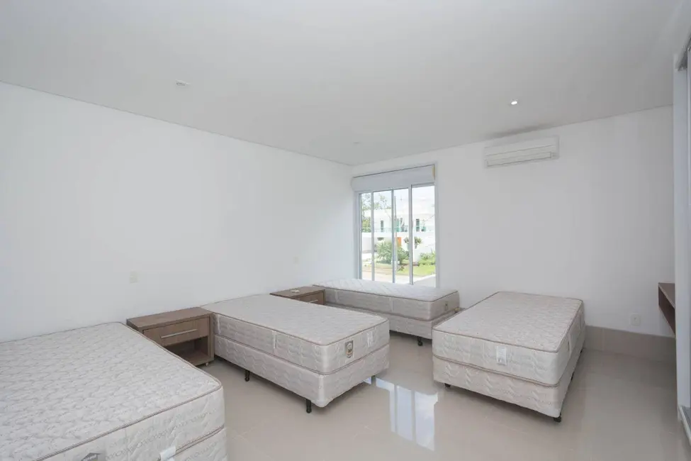 Foto 7 de Casa com 4 quartos à venda, 356m2 em Riviera de São Lourenço, Bertioga - SP