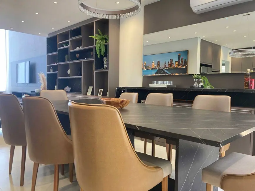 Casa com 5 quartos à venda, 323m2 em Riviera de São Lourenço, Bertioga - SP - imagem 3 Foto 3 de Casa com 5 quartos à venda, 323m2 em Riviera de São Lourenço, Bertioga - SP