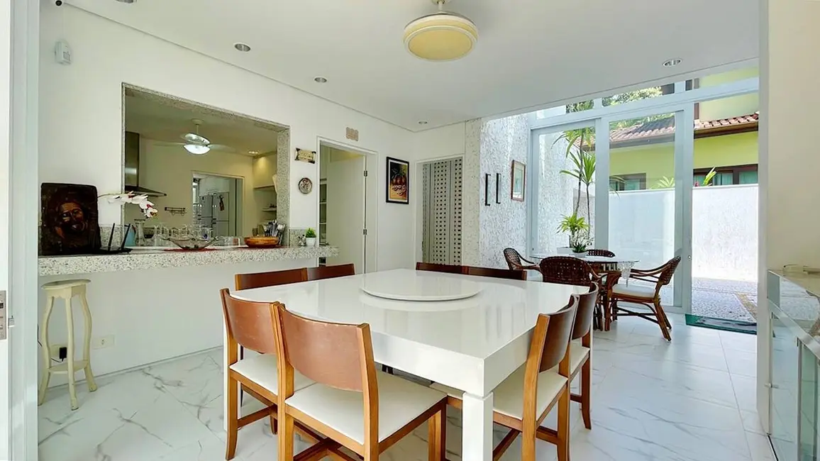 Foto 3 de Casa com 5 quartos à venda, 317m2 em Riviera de São Lourenço, Bertioga - SP