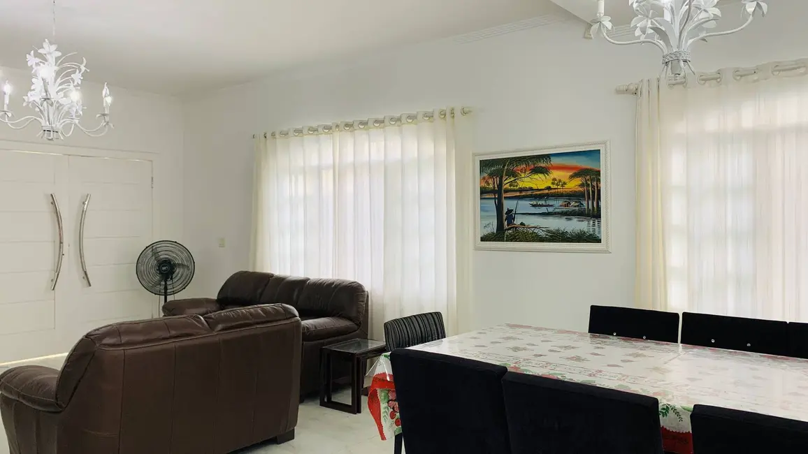 Foto 2 de Casa com 5 quartos à venda, 273m2 em Riviera de São Lourenço, Bertioga - SP