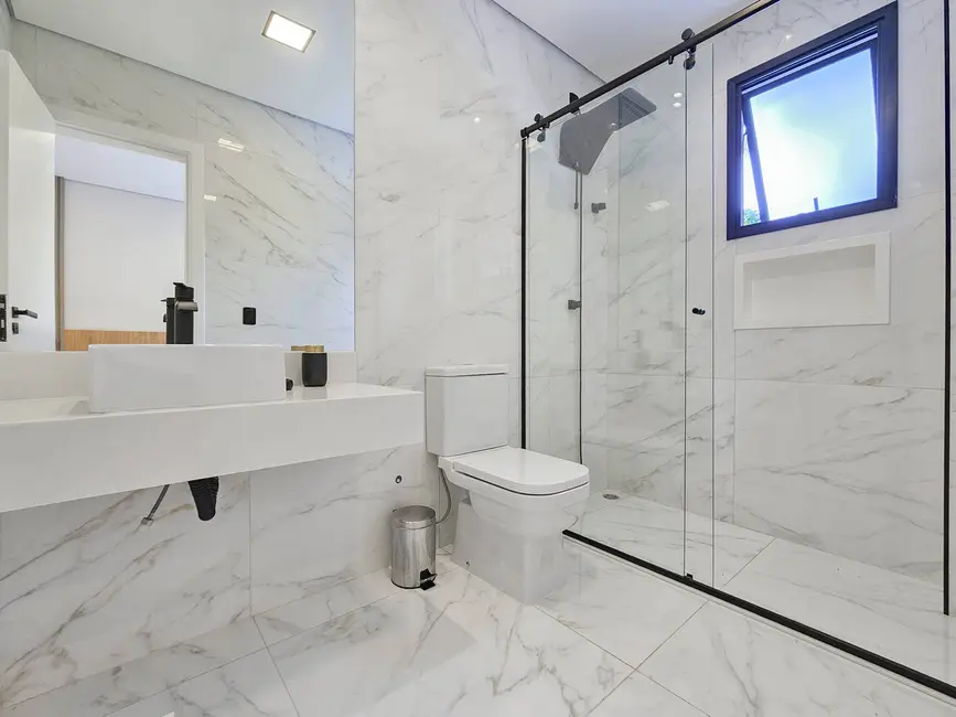 Casa com 5 quartos à venda, 273m2 em Riviera de São Lourenço, Bertioga - SP - imagem 9 Foto 9 de Casa com 5 quartos à venda, 273m2 em Riviera de São Lourenço, Bertioga - SP