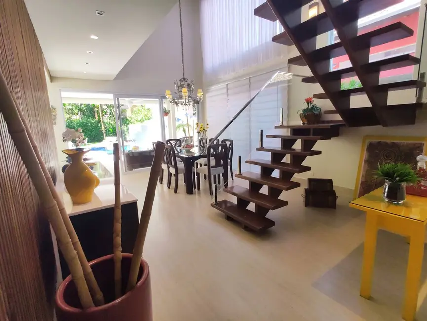 Foto 6 de Casa com 6 quartos à venda, 380m2 em Riviera de São Lourenço, Bertioga - SP