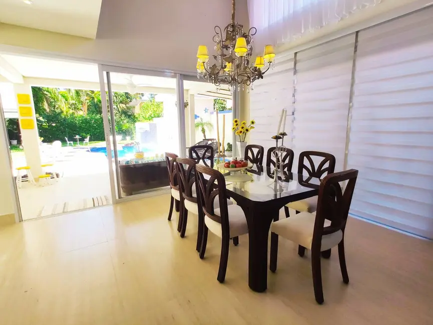 Foto 2 de Casa com 6 quartos à venda, 380m2 em Riviera de São Lourenço, Bertioga - SP