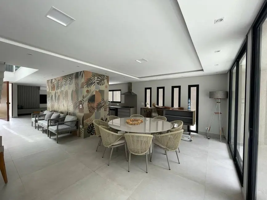 Foto 6 de Casa com 5 quartos à venda, 379m2 em Riviera de São Lourenço, Bertioga - SP