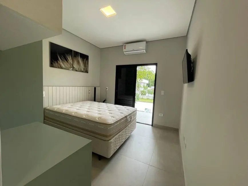 Foto 9 de Casa com 5 quartos à venda, 379m2 em Riviera de São Lourenço, Bertioga - SP