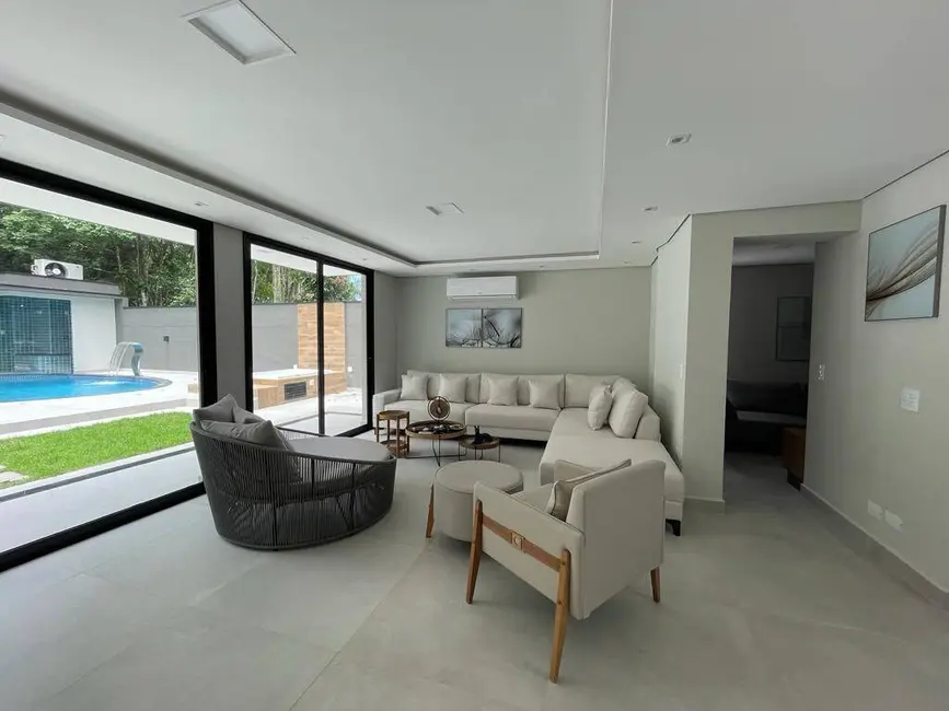 Foto 4 de Casa com 5 quartos à venda, 379m2 em Riviera de São Lourenço, Bertioga - SP