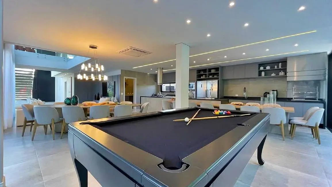 Foto 2 de Casa com 6 quartos à venda, 420m2 em Riviera de São Lourenço, Bertioga - SP