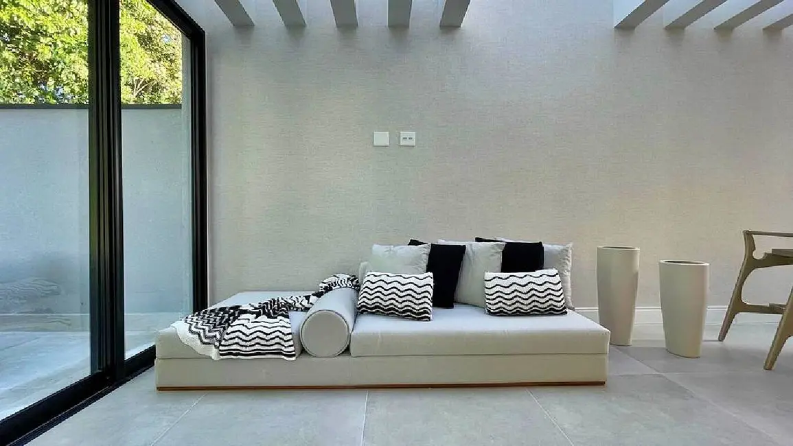 Casa com 6 quartos à venda, 420m2 em Riviera de São Lourenço, Bertioga - SP - imagem 6 Foto 6 de Casa com 6 quartos à venda, 420m2 em Riviera de São Lourenço, Bertioga - SP