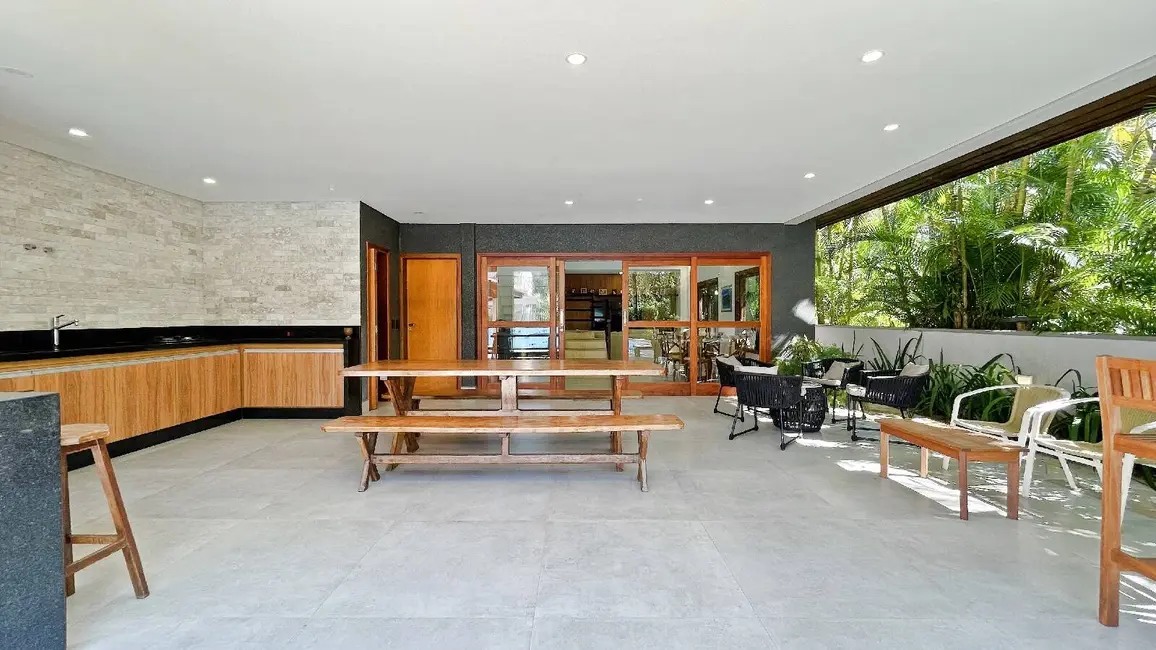Foto 4 de Casa com 6 quartos à venda, 297m2 em Riviera de São Lourenço, Bertioga - SP