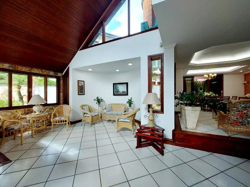 Foto 7 de Casa com 7 quartos à venda, 837m2 em Riviera de São Lourenço, Bertioga - SP