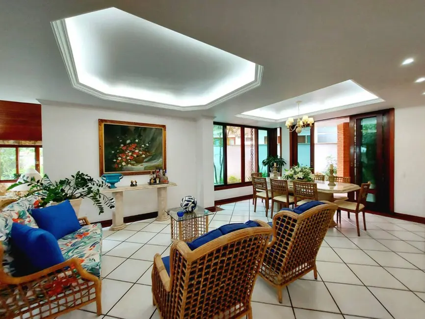 Foto 4 de Casa com 7 quartos à venda, 837m2 em Riviera de São Lourenço, Bertioga - SP