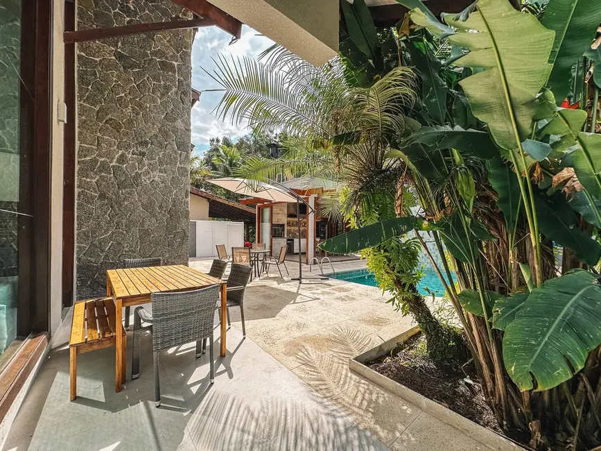 Casa com 4 quartos à venda, 320m2 em Riviera de São Lourenço, Bertioga - SP - imagem 8 Foto 8 de Casa com 4 quartos à venda, 320m2 em Riviera de São Lourenço, Bertioga - SP