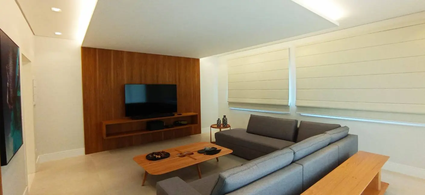 Casa com 5 quartos à venda, 401m2 em Riviera de São Lourenço, Bertioga - SP - imagem 7 Foto 7 de Casa com 5 quartos à venda, 401m2 em Riviera de São Lourenço, Bertioga - SP