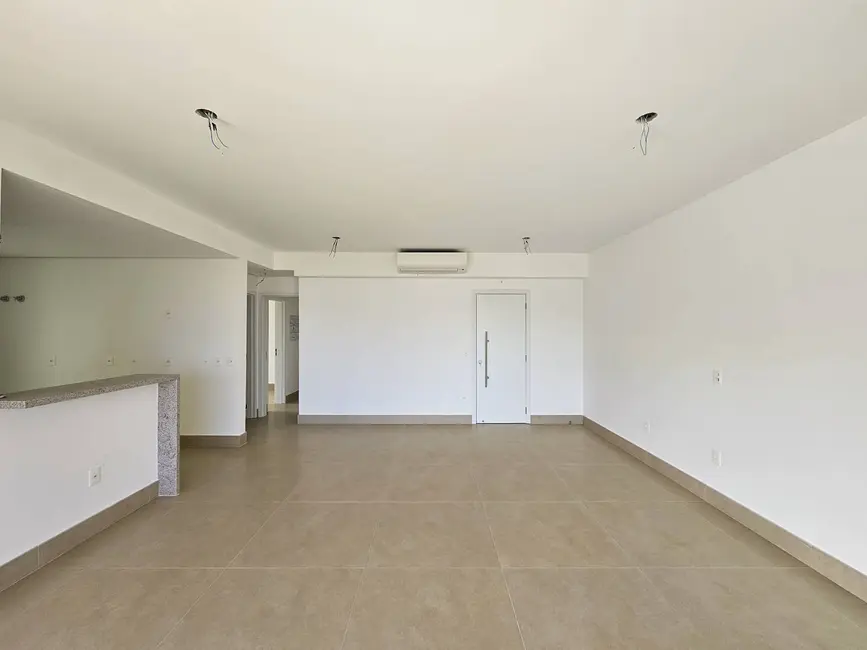 Apartamento com 3 quartos à venda, 142m2 em Riviera de São Lourenço, Bertioga - SP - imagem 4 Foto 4 de Apartamento com 3 quartos à venda, 142m2 em Riviera de São Lourenço, Bertioga - SP