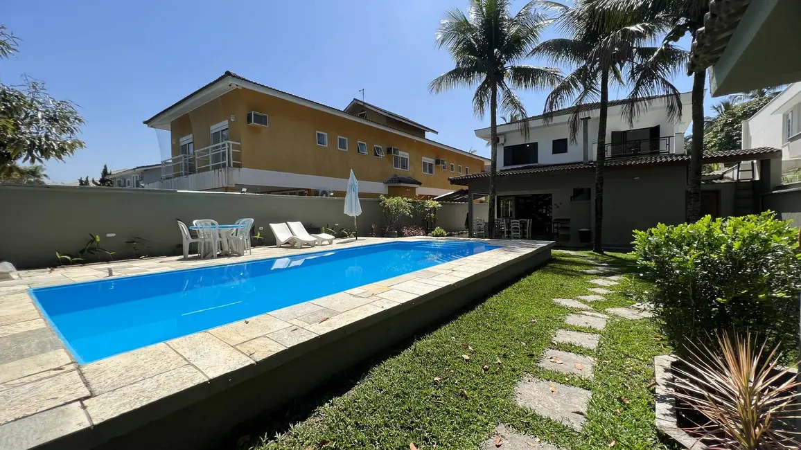 Foto 3 de Casa com 5 quartos à venda, 300m2 em Riviera de São Lourenço, Bertioga - SP