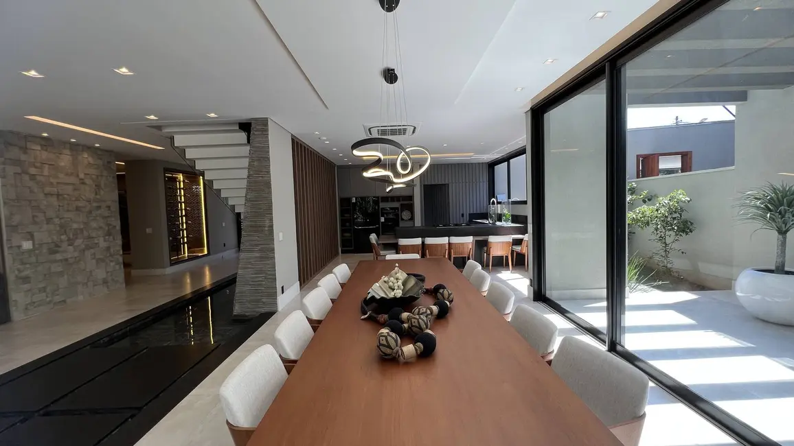 Casa com 7 quartos à venda, 670m2 em Riviera de São Lourenço, Bertioga - SP - imagem 3 Foto 3 de Casa com 7 quartos à venda, 670m2 em Riviera de São Lourenço, Bertioga - SP