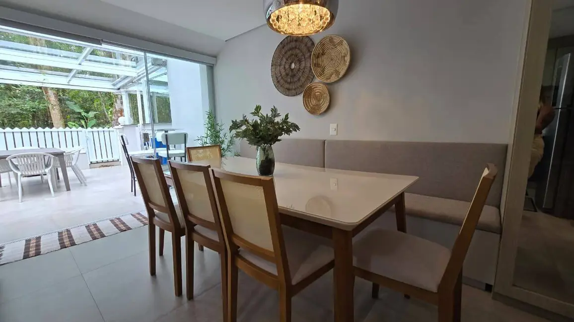 Foto 2 de Casa com 2 quartos à venda, 69m2 em Riviera de São Lourenço, Bertioga - SP