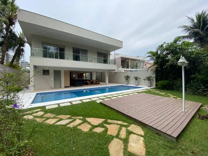 Foto 1 de Casa com 6 quartos à venda, 495m2 em Riviera de São Lourenço, Bertioga - SP