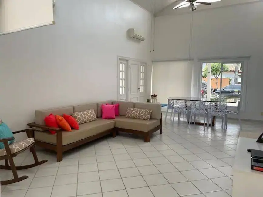 Casa com 3 quartos à venda, 174m2 em Riviera de São Lourenço, Bertioga - SP - imagem 3 Foto 3 de Casa com 3 quartos à venda, 174m2 em Riviera de São Lourenço, Bertioga - SP