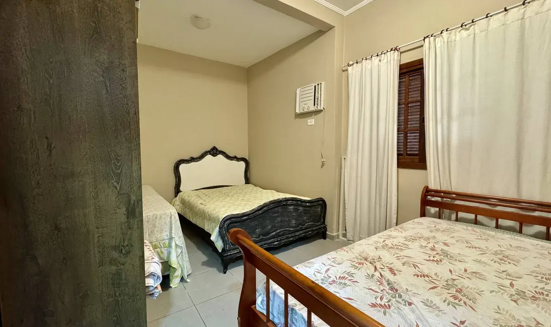 Casa com 4 quartos à venda, 209m2 em Riviera de São Lourenço, Bertioga - SP - imagem 7 Foto 7 de Casa com 4 quartos à venda, 209m2 em Riviera de São Lourenço, Bertioga - SP