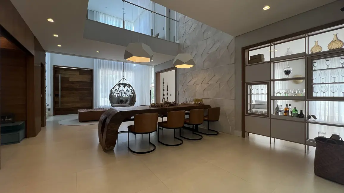 Casa com 5 quartos à venda, 320m2 em Riviera de São Lourenço, Bertioga - SP - imagem 9 Foto 9 de Casa com 5 quartos à venda, 320m2 em Riviera de São Lourenço, Bertioga - SP