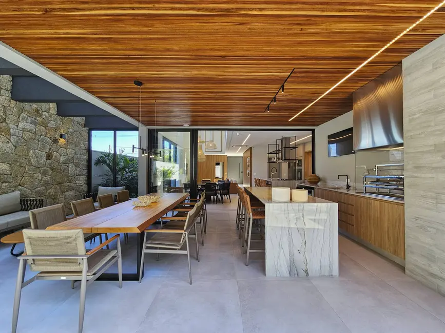 Foto 9 de Casa com 6 quartos à venda, 379m2 em Riviera de São Lourenço, Bertioga - SP