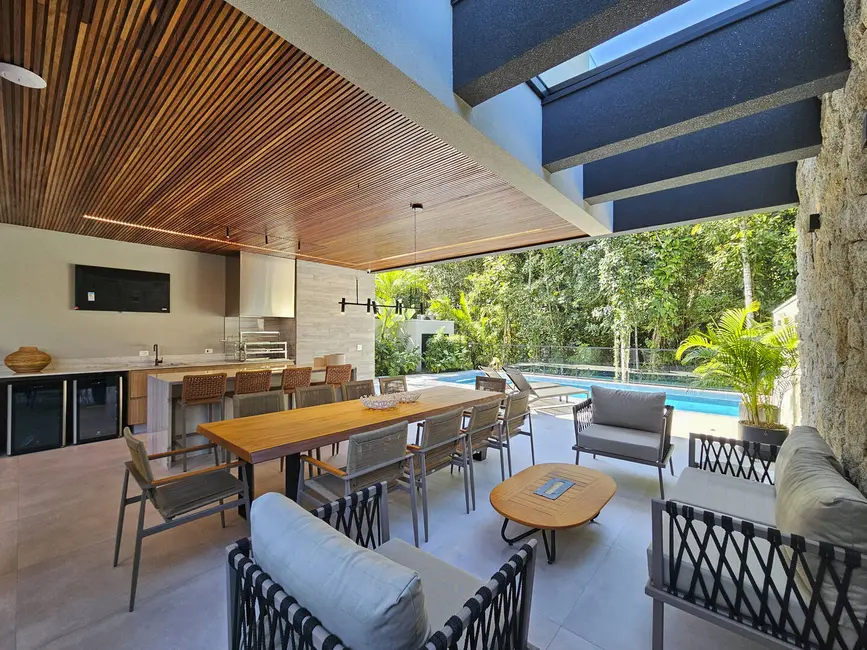 Foto 3 de Casa com 6 quartos à venda, 379m2 em Riviera de São Lourenço, Bertioga - SP