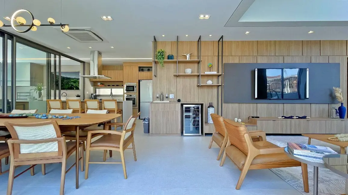 Casa com 6 quartos à venda, 370m2 em Riviera de São Lourenço, Bertioga - SP - imagem 4 Foto 4 de Casa com 6 quartos à venda, 370m2 em Riviera de São Lourenço, Bertioga - SP