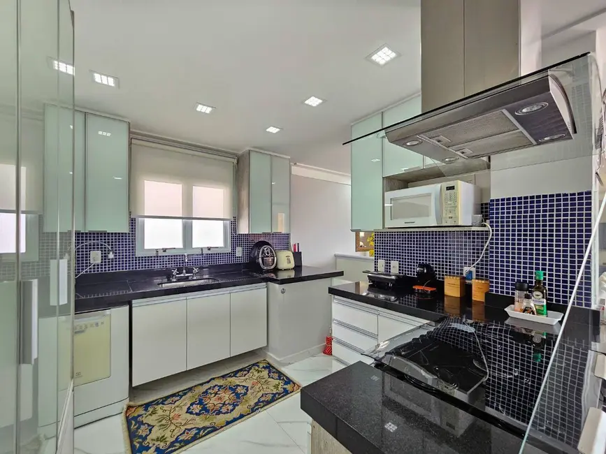 Cobertura com 5 quartos à venda, 215m2 em Riviera de São Lourenço, Bertioga - SP - imagem 8 Foto 8 de Cobertura com 5 quartos à venda, 215m2 em Riviera de São Lourenço, Bertioga - SP