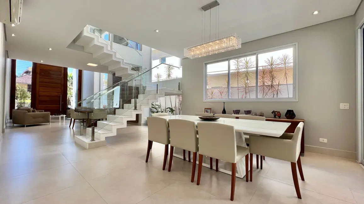 Casa com 5 quartos à venda, 367m2 em Riviera de São Lourenço, Bertioga - SP - imagem 5 Foto 5 de Casa com 5 quartos à venda, 367m2 em Riviera de São Lourenço, Bertioga - SP