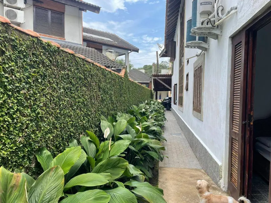 Foto 9 de Casa com 5 quartos à venda, 450m2 em Riviera de São Lourenço, Bertioga - SP