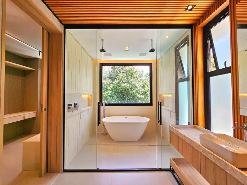 Foto 9 de Casa com 5 quartos à venda, 425m2 em Riviera de São Lourenço, Bertioga - SP