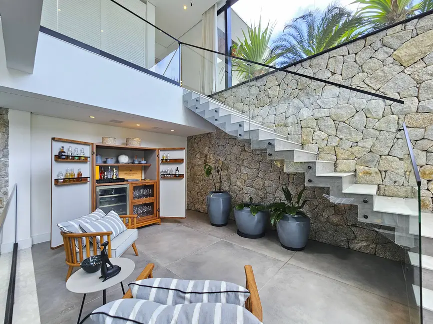 Foto 6 de Casa com 6 quartos à venda, 855m2 em Riviera de São Lourenço, Bertioga - SP