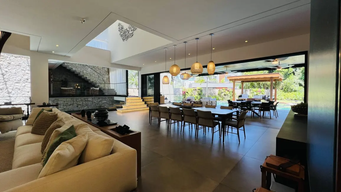 Casa com 6 quartos à venda, 855m2 em Riviera de São Lourenço, Bertioga - SP - imagem 5 Foto 5 de Casa com 6 quartos à venda, 855m2 em Riviera de São Lourenço, Bertioga - SP