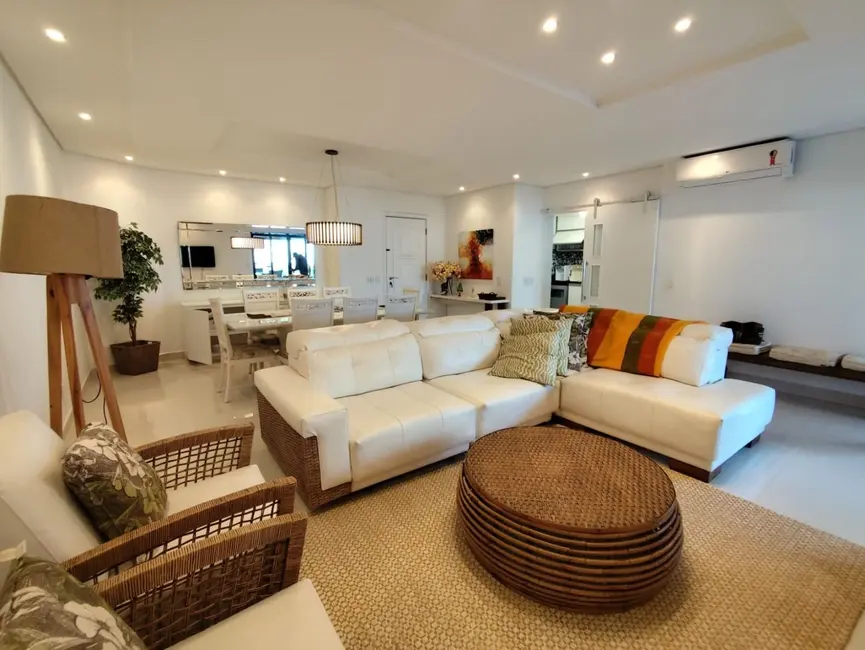 Foto 2 de Apartamento com 3 quartos à venda, 135m2 em Riviera de São Lourenço, Bertioga - SP