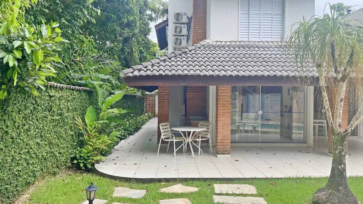 Foto 1 de Casa com 4 quartos à venda, 240m2 em Riviera de São Lourenço, Bertioga - SP