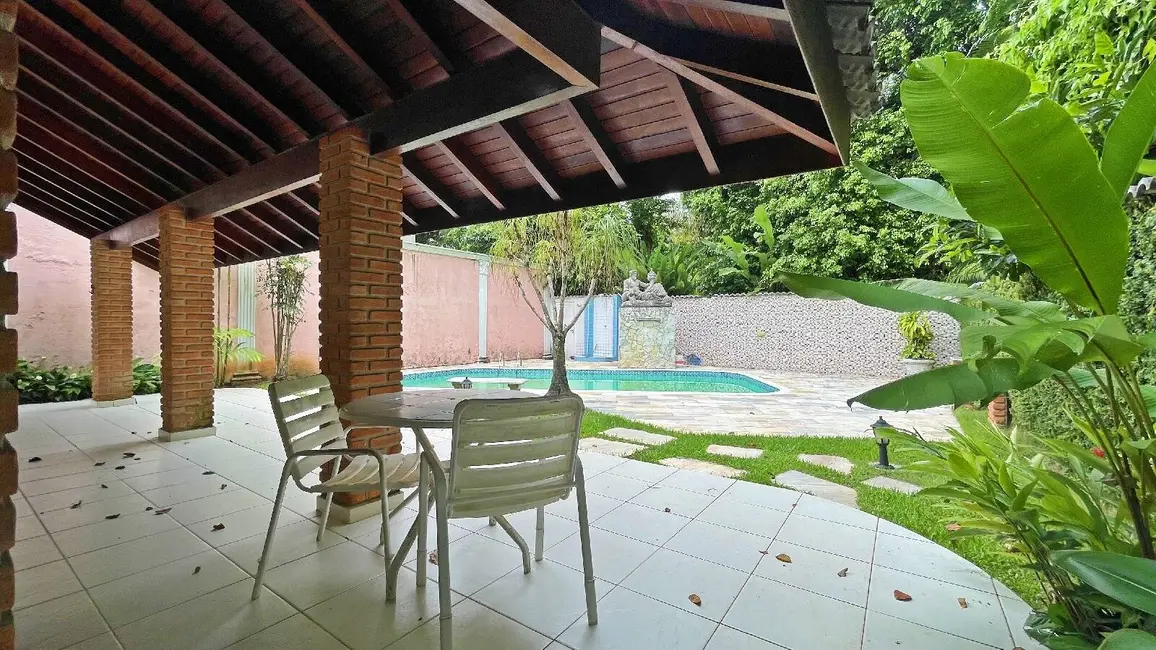 Foto 2 de Casa com 4 quartos à venda, 240m2 em Riviera de São Lourenço, Bertioga - SP