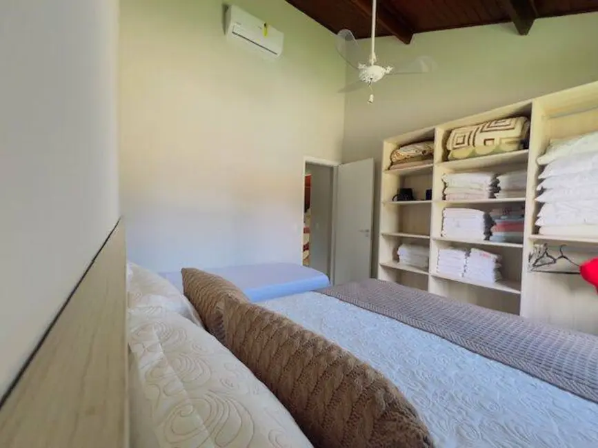 Foto 4 de Casa com 2 quartos à venda, 92m2 em Riviera de São Lourenço, Bertioga - SP