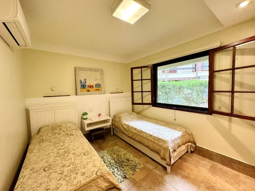 Foto 7 de Casa com 2 quartos à venda, 95m2 em Riviera de São Lourenço, Bertioga - SP